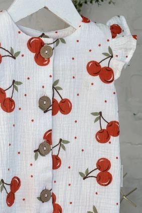 Ромпер з мусліну *Вишенька*  + панамка з бантиком