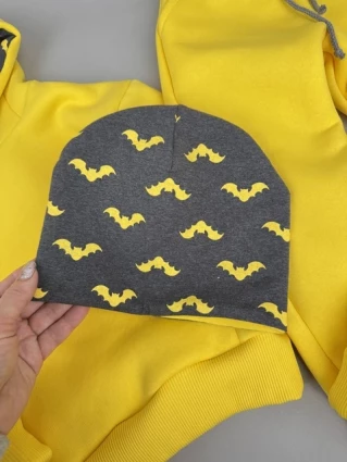 Костюм Corona.hm *Бетмен* жовтий з шапочкою та додатковими штанами